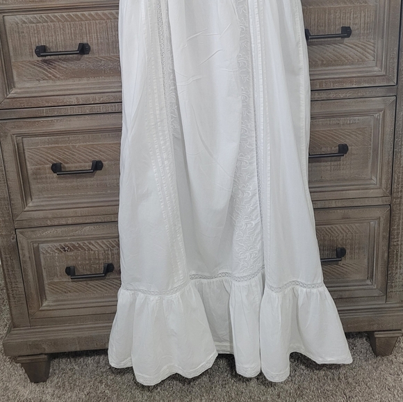 Rachel Ashwell Sleeveless Ruffle Sleepwear/long gown Dress....Chabby Chic - Picture 5 of 9